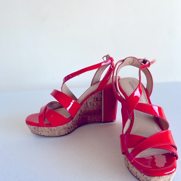 Shoes - Picture 1 of 2